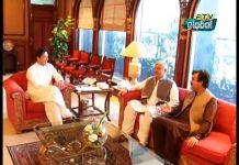 Chief Minister Khyber Pakhtunkhwa Mahmood Khan called on Prime Minister Imran Khan in Islamabad (26.10.18)