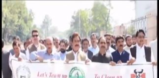 سوات میں صوبائی وزیر زراعت محب اللہ خان اور چیئرمین ڈیڈک فضل حکیم خان نے کلین اینڈ گرین پاکستان مہم کا آغاز کردیا ۔