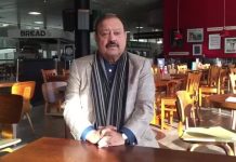 President PTI Azad Kashmir Barrister Sultan Mahmood Chaudhry Special Message for Million Man March in Dublin Ireland on Kashmir Black Day 27 October 2018
#BarristerSultan #KashmirMillionManMarchDublin #Kashmir #BlackDay