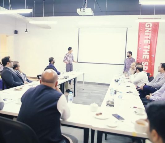 Minister of Finance Khyber Pukhtunkhwa Taimur Saleem Khan Jhagra visits NIC Peshawar Startups Peshawar (31.10.18)